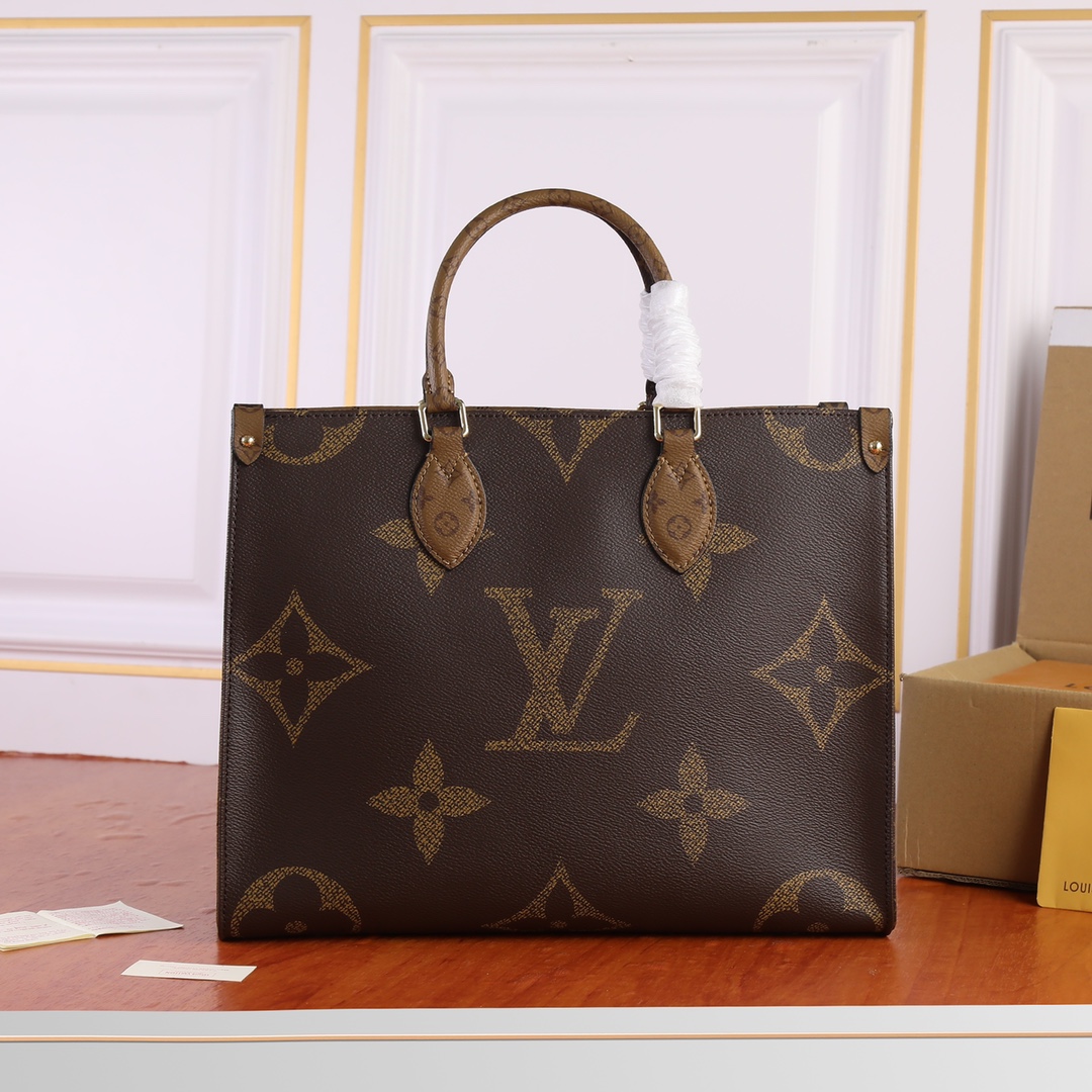 Louis Vuitton onthego medium