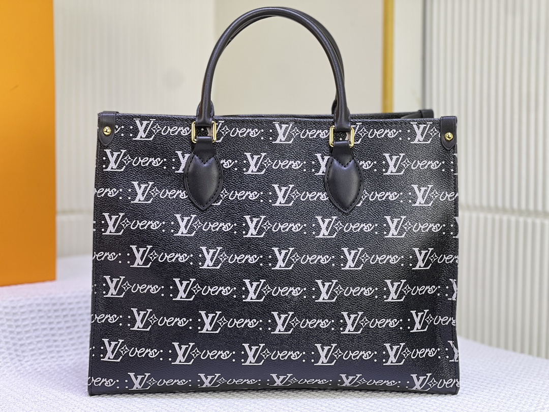 Louis Vuitton onthego medium